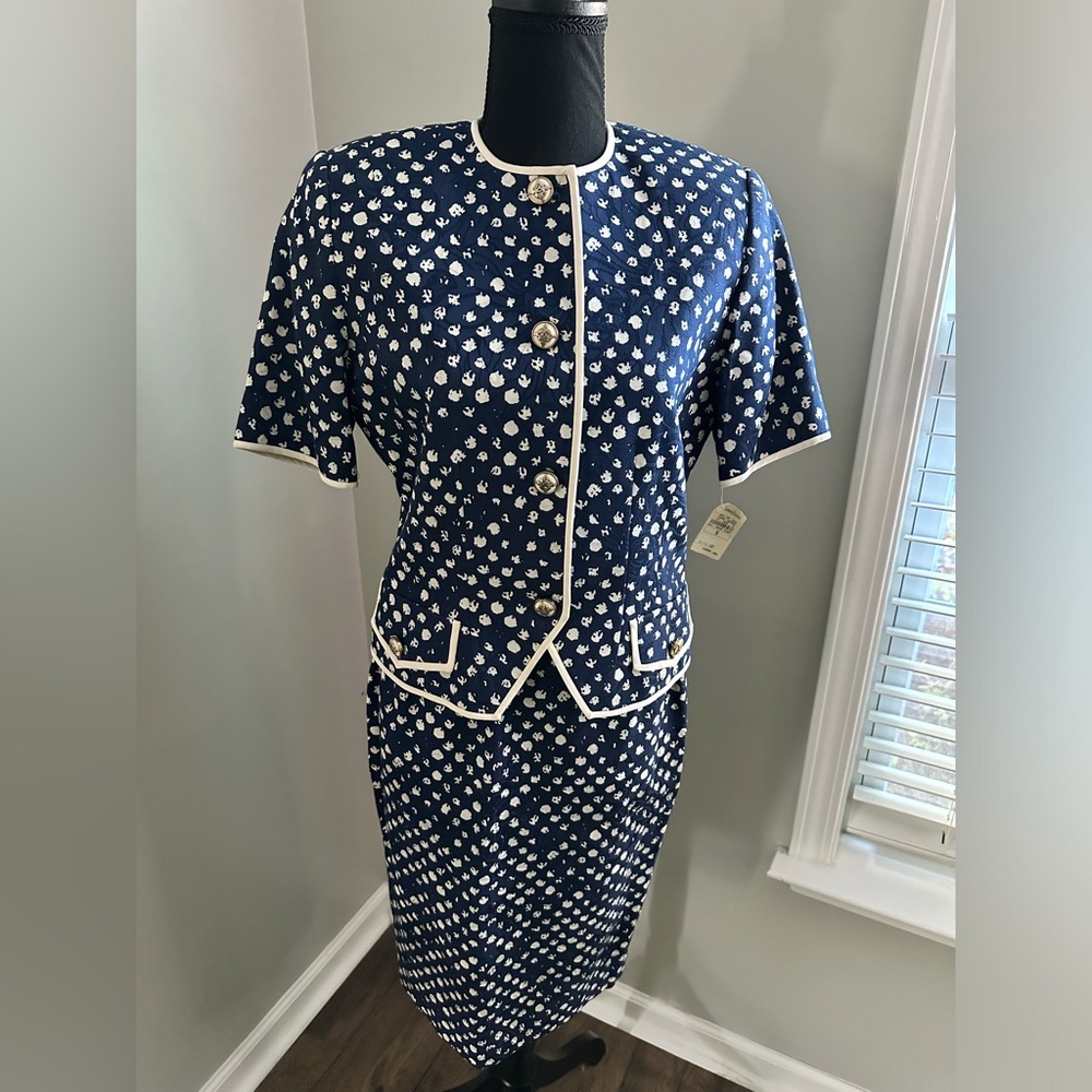 🛎️VINTAGE Neiman Marcus Pencil Skirt Two Piece Suit (Sz 6) Original Tag 🛎️